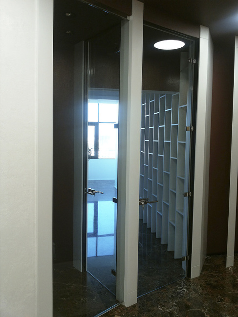Стеклянные двери на высоту 2300 - ул. Шпалерная, д. 60
